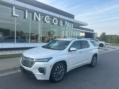 Used 2022 Chevrolet Traverse Premier