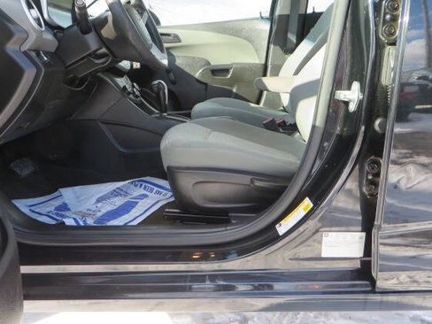 Used 2017 Chevrolet Sonic LS image 13