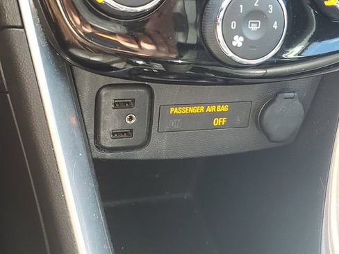 Used 2019 Chevrolet Trax Premier w/ LPO, Protection Package AWD/4WD image 19
