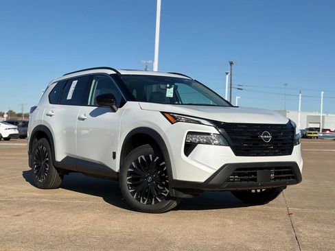 New 2026 Nissan Rogue Dark Armor FWD image 2