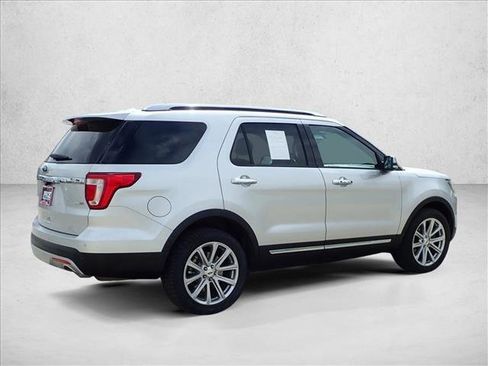 Used 2016 Ford Explorer Limited AWD/4WD image 4