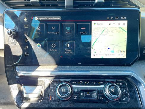 Used 2023 GMC Sierra 1500 Denali w/ Denali Reserve Package image 13