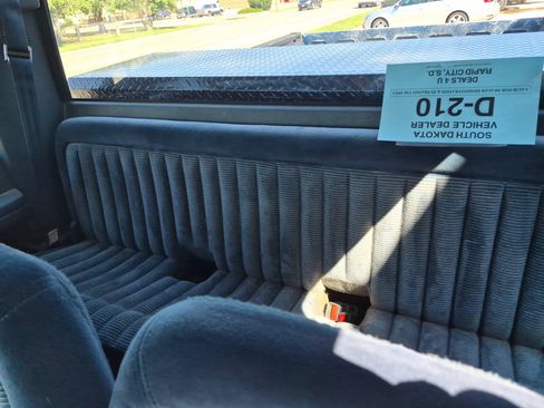 Used 1990 Chevrolet Silverado 2500 4x4 Extended Cab image 6