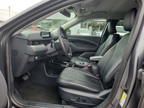 Used 2021 Ford Mustang Mach-E Select AWD/4WD image 14
