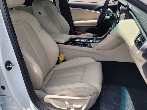 New 2026 Genesis G70 2.5T RWD image 16