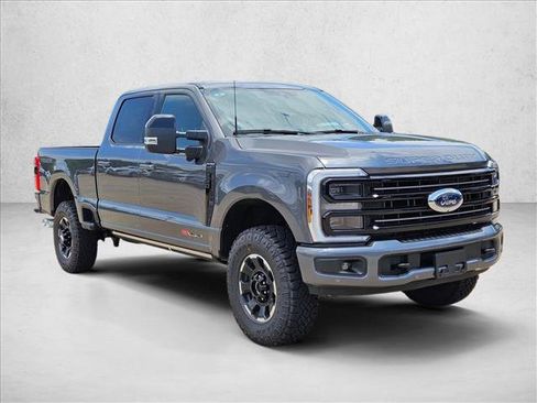 New 2026 Ford F250 Platinum w/ Tremor Off-Road Package AWD/4WD image 7