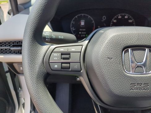 New 2026 Honda HR-V LX image 29