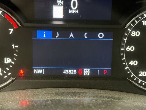 Used 2019 Cadillac XT4 Sport w/ Driver Assist Package AWD/4WD image 10