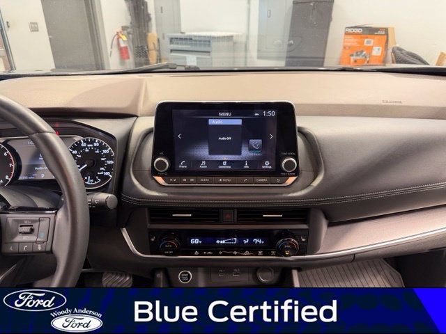 Used 2023 Nissan Rogue SV w/ SV Premium B Package AWD/4WD image 15