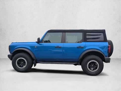 Used 2022 Ford Bronco 4-Door w/ Sasquatch Package AWD/4WD image 8