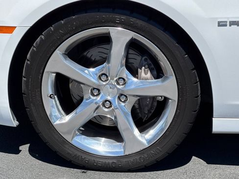 Used 2015 Chevrolet Camaro SS w/ RS Package RWD image 29