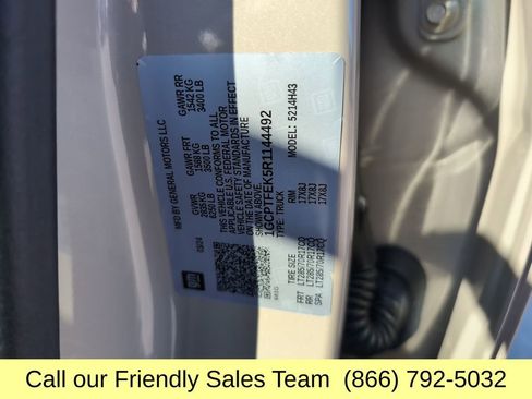 Used 2024 Chevrolet Colorado ZR2 w/ Safety Package image 29