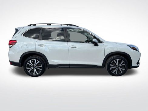 Certified 2023 Subaru Forester Limited AWD/4WD image 15