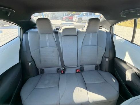 Used 2024 Toyota Corolla SE FWD image 15