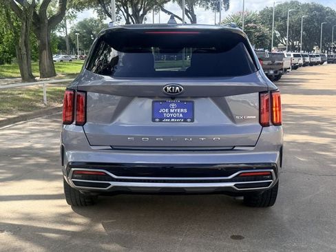 Used 2021 Kia Sorento SX FWD image 8
