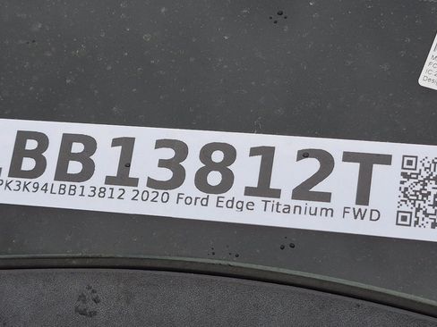Used 2020 Ford Edge Titanium w/ Equipment Group 301A FWD image 33