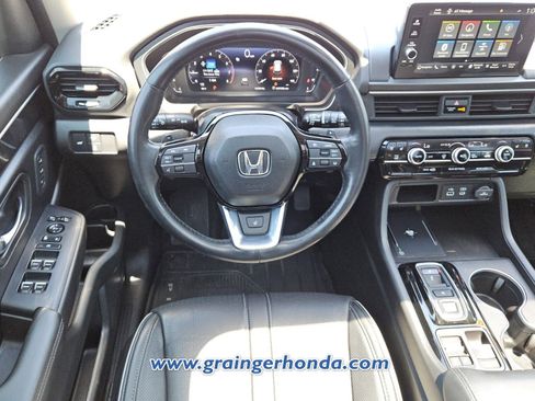 Certified 2023 Honda Pilot Elite image 12