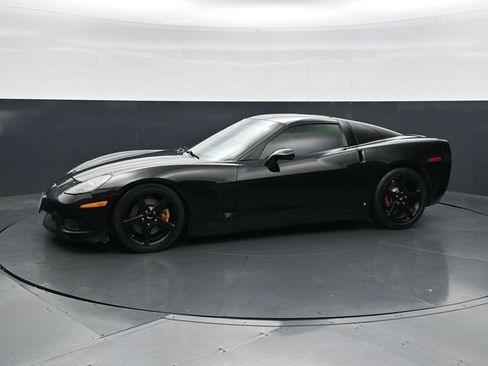 Used 2006 Chevrolet Corvette Coupe RWD image 6