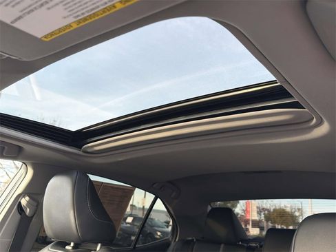 Certified 2023 Toyota Camry XSE image 28