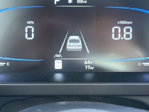 New 2026 Hyundai Elantra SEL Sport Premium FWD image 28