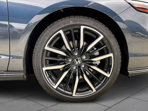 New 2026 Honda Accord Touring image 12