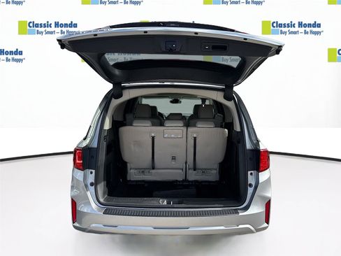 Certified 2025 Honda Odyssey EX-L image 30