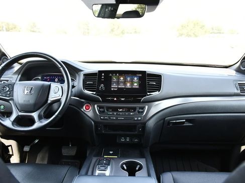 Used 2024 Honda Passport EX-L image 21