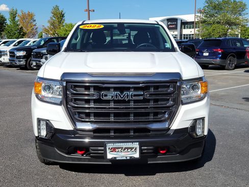 Certified 2022 GMC Canyon AT4 w/ Trailering Package AWD/4WD image 5