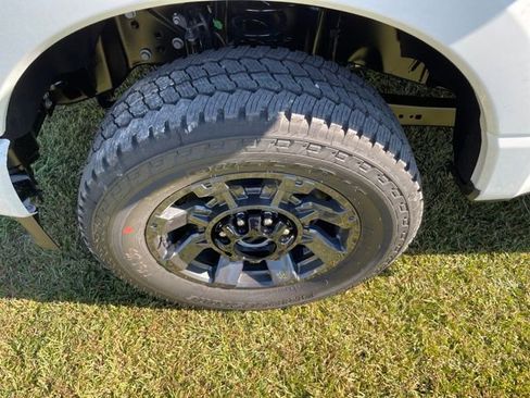 New 2026 Ford F250 XL w/ STX Appearance Package AWD/4WD image 26
