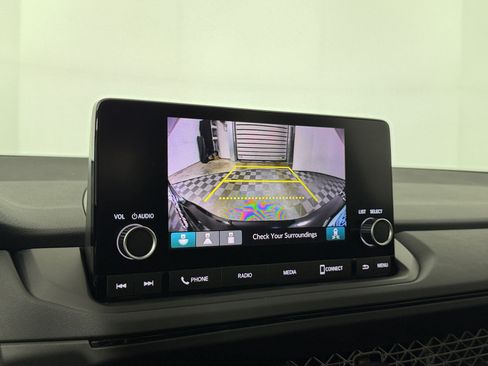 Used 2024 Honda Accord EX image 17