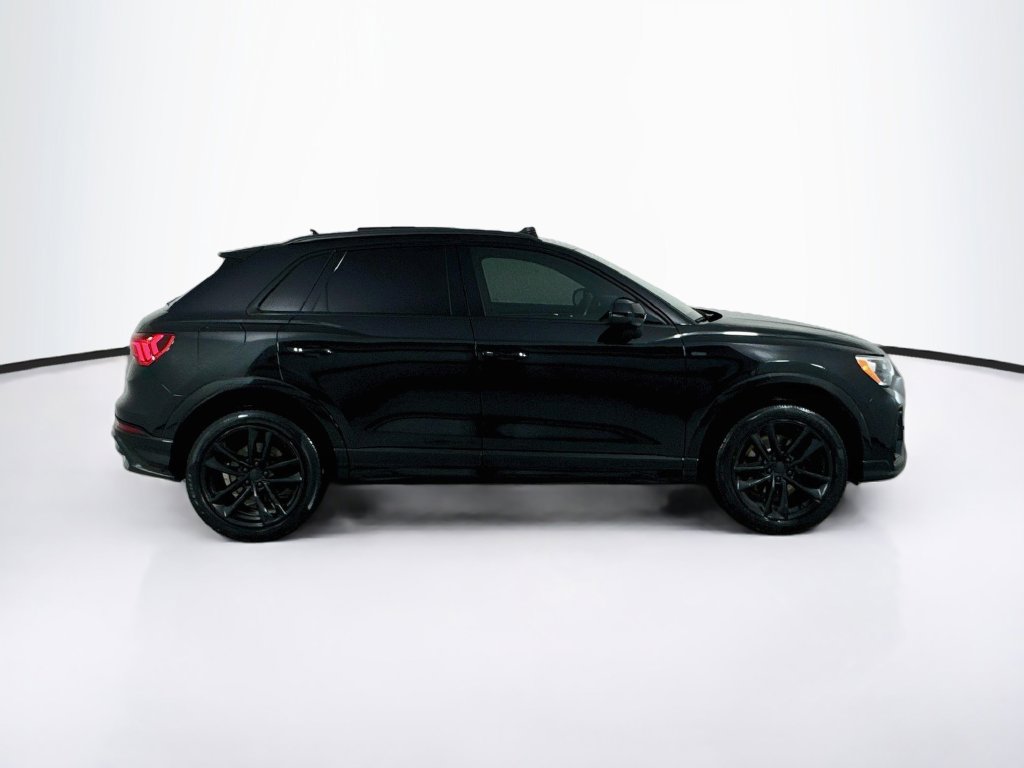 Used 2022 Audi Q3 2.0T Premium AWD/4WD image 8