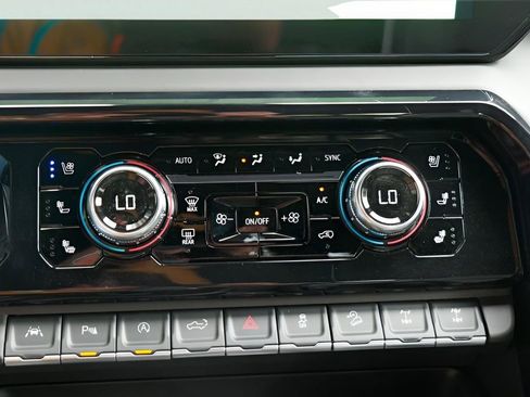 New 2026 GMC Sierra 1500 AT4X image 16