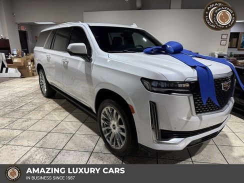 Used 2023 Cadillac Escalade ESV Premium Luxury w/ Performance Package image 1