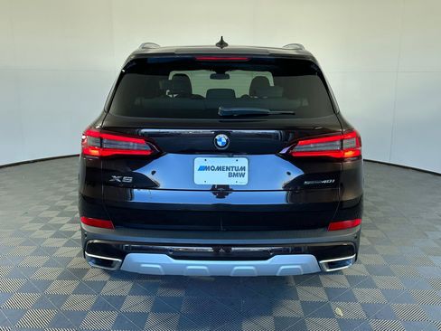 Used 2023 BMW X5 sDrive40i w/ Premium Package image 8