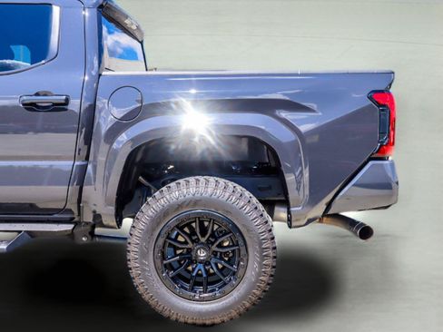 Used 2025 Toyota Tacoma SR5 RWD image 5