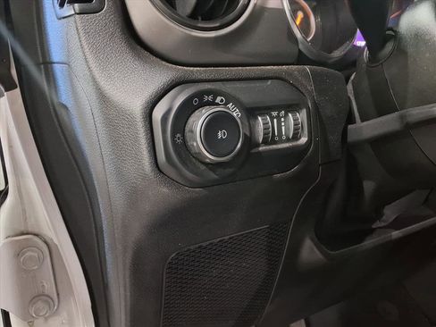 Certified 2021 Jeep Wrangler Willys image 22