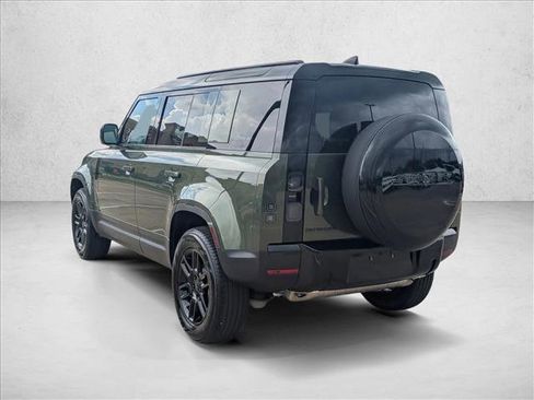 New 2026 Land Rover Defender 110 S image 9
