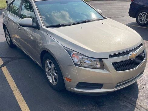 Used 2013 Chevrolet Cruze LT FWD image 4