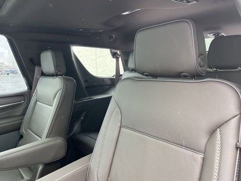 Used 2021 GMC Yukon Denali w/ Denali Ultimate Package image 11