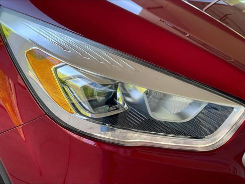 Used 2017 Ford Escape Titanium FWD image 30