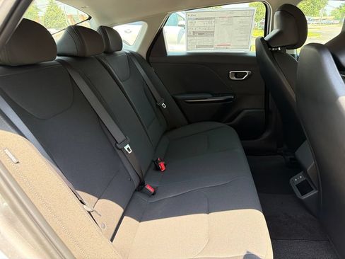 New 2026 Kia K4 FWD image 13