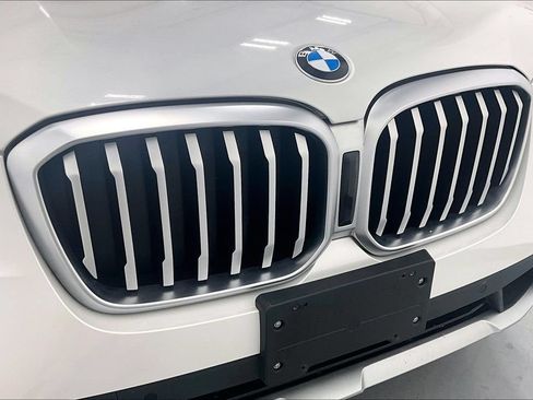 Used 2024 BMW X3 sDrive30i RWD image 30