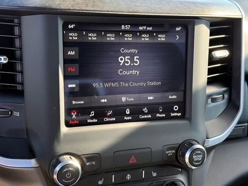 Used 2021 RAM 1500 Big Horn AWD/4WD image 22
