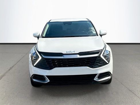 Certified 2025 Kia Sportage LX FWD image 2