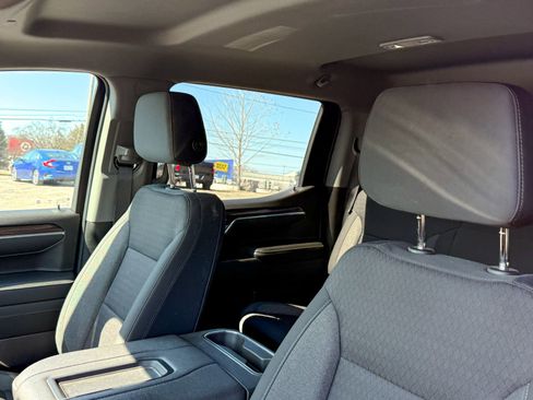 Certified 2022 Chevrolet Silverado 1500 RST image 16