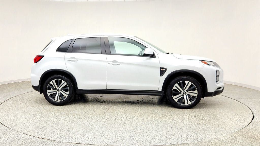Used 2024 Mitsubishi Outlander Sport ES AWD/4WD image 4