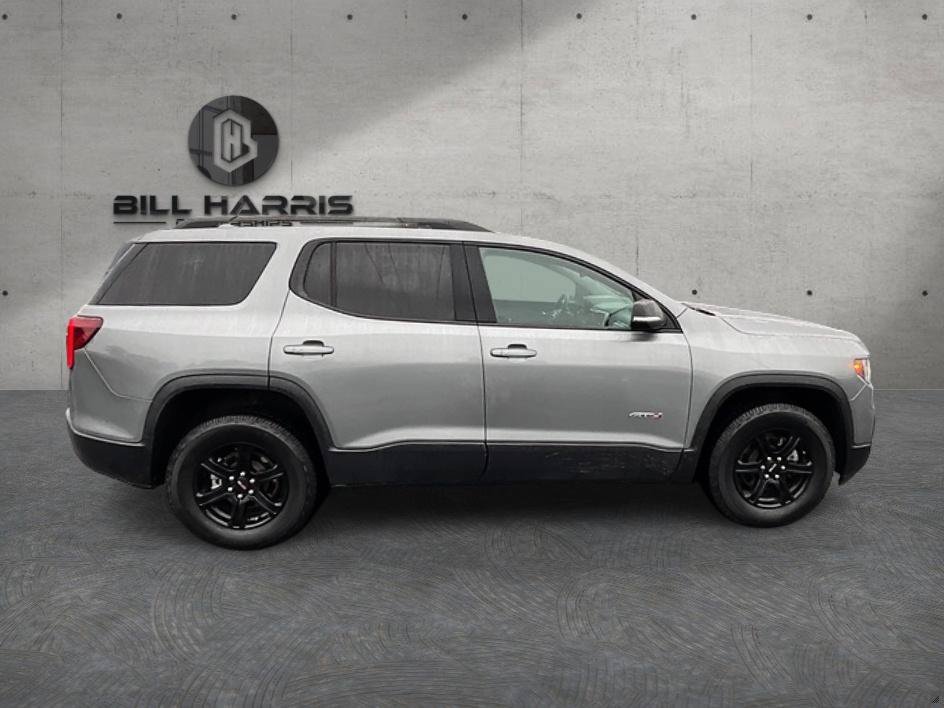 Used 2023 GMC Acadia AT4 w/ Technology Package AWD/4WD image 5