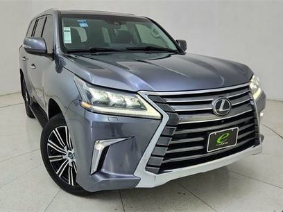 Used 2019 Lexus LX 570 4WD w/ Luxury Package