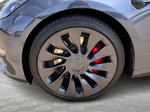 Used 2021 Tesla Model 3 Performance image 8