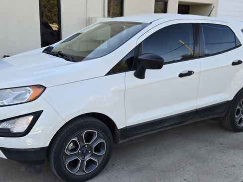 Used 2018 Ford EcoSport S image 3